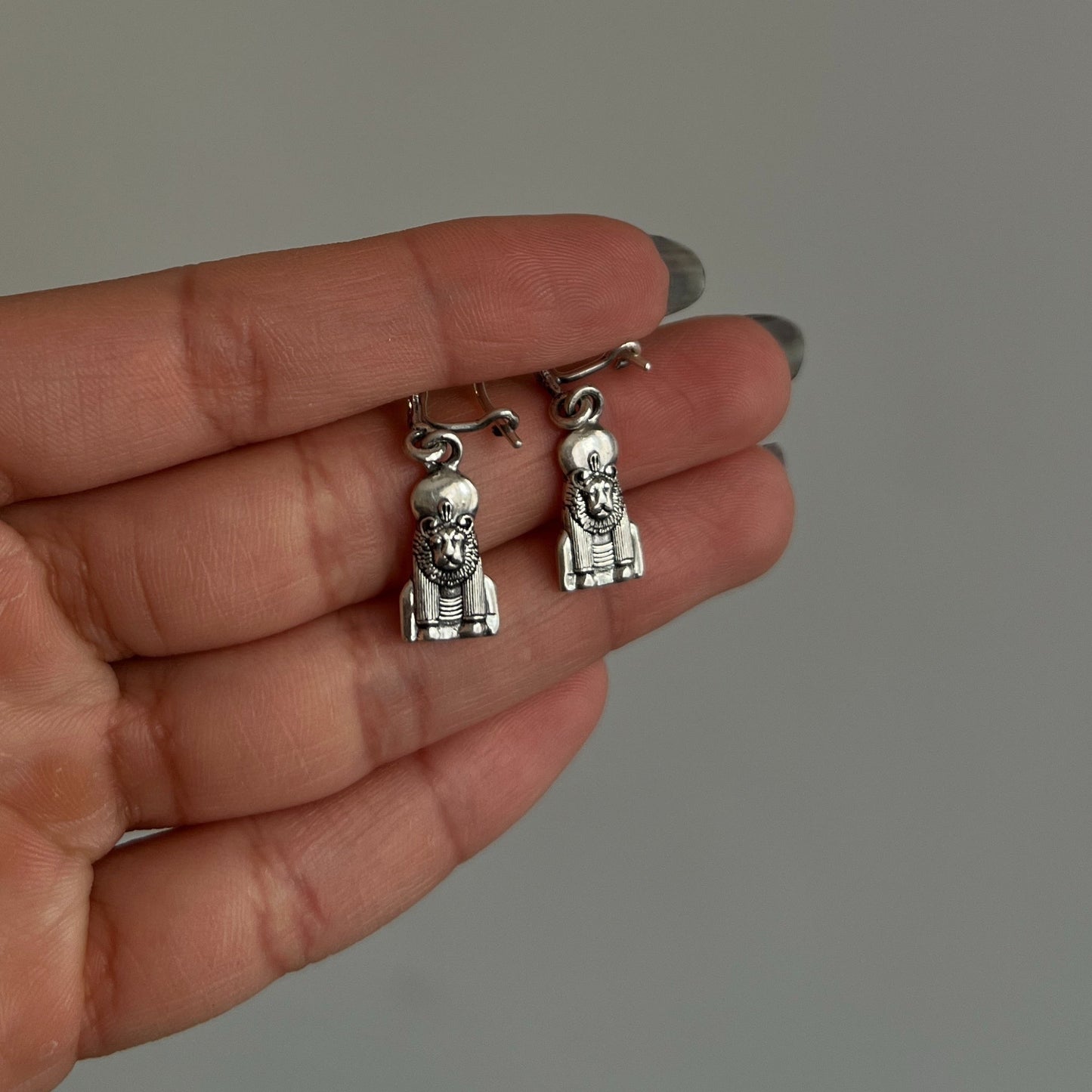 King Sekhmet Earrings - AJURE SILVER