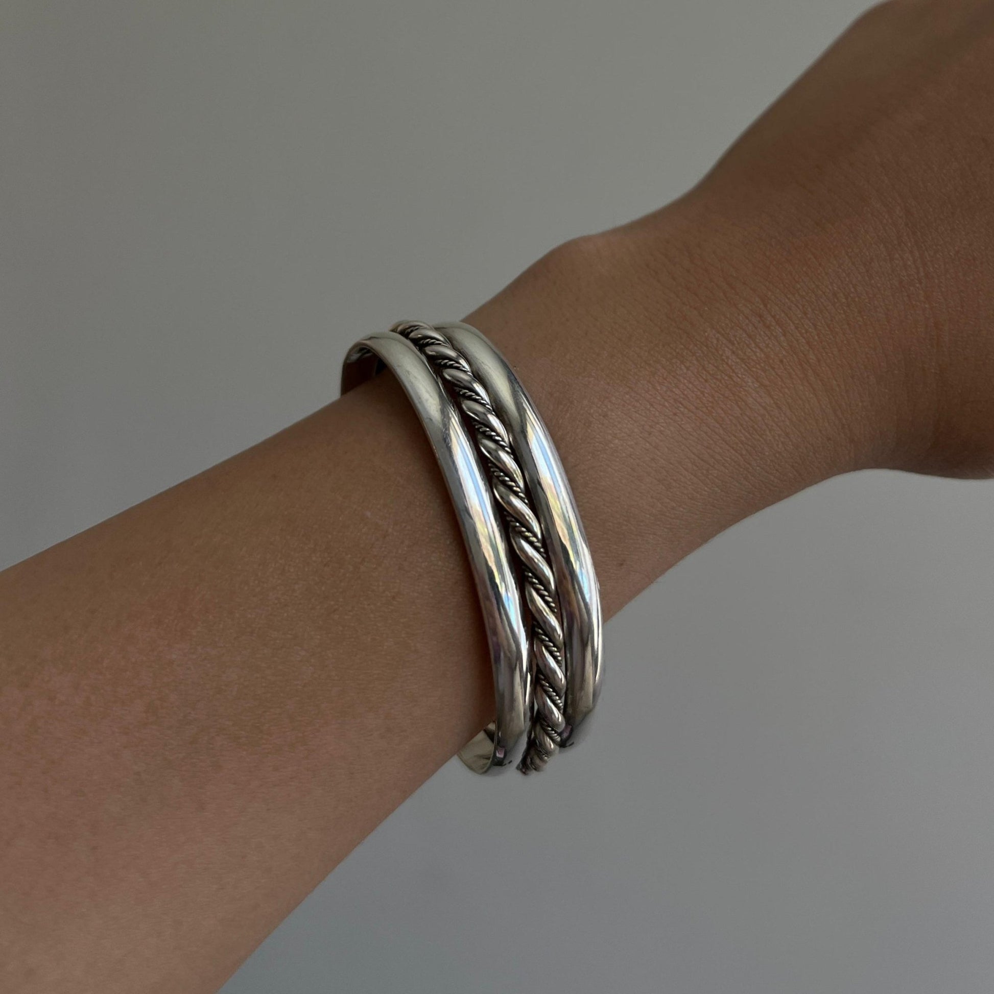 Desert Grace Cuff - AJURE SILVER