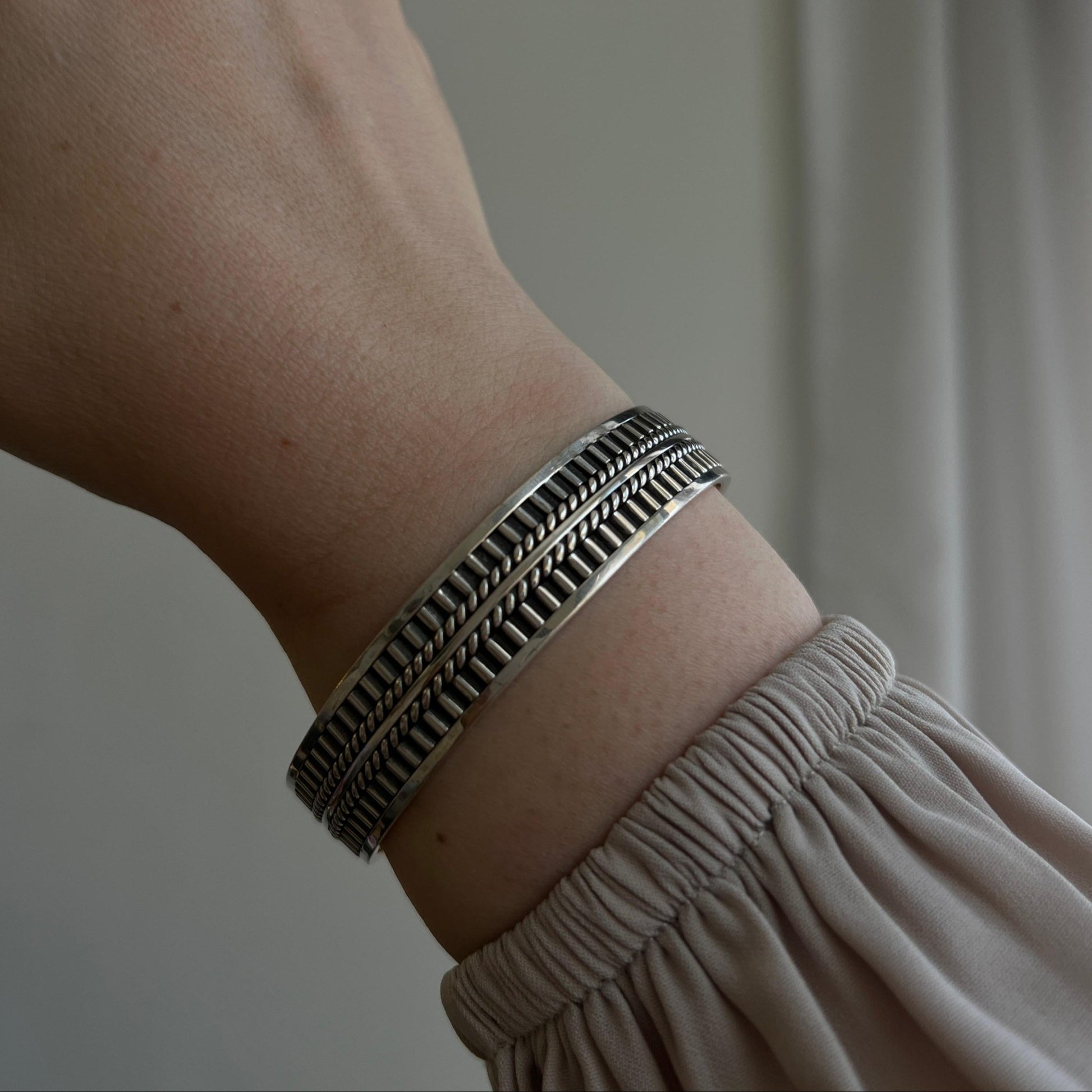 Dune Path Cuff - AJURE SILVER