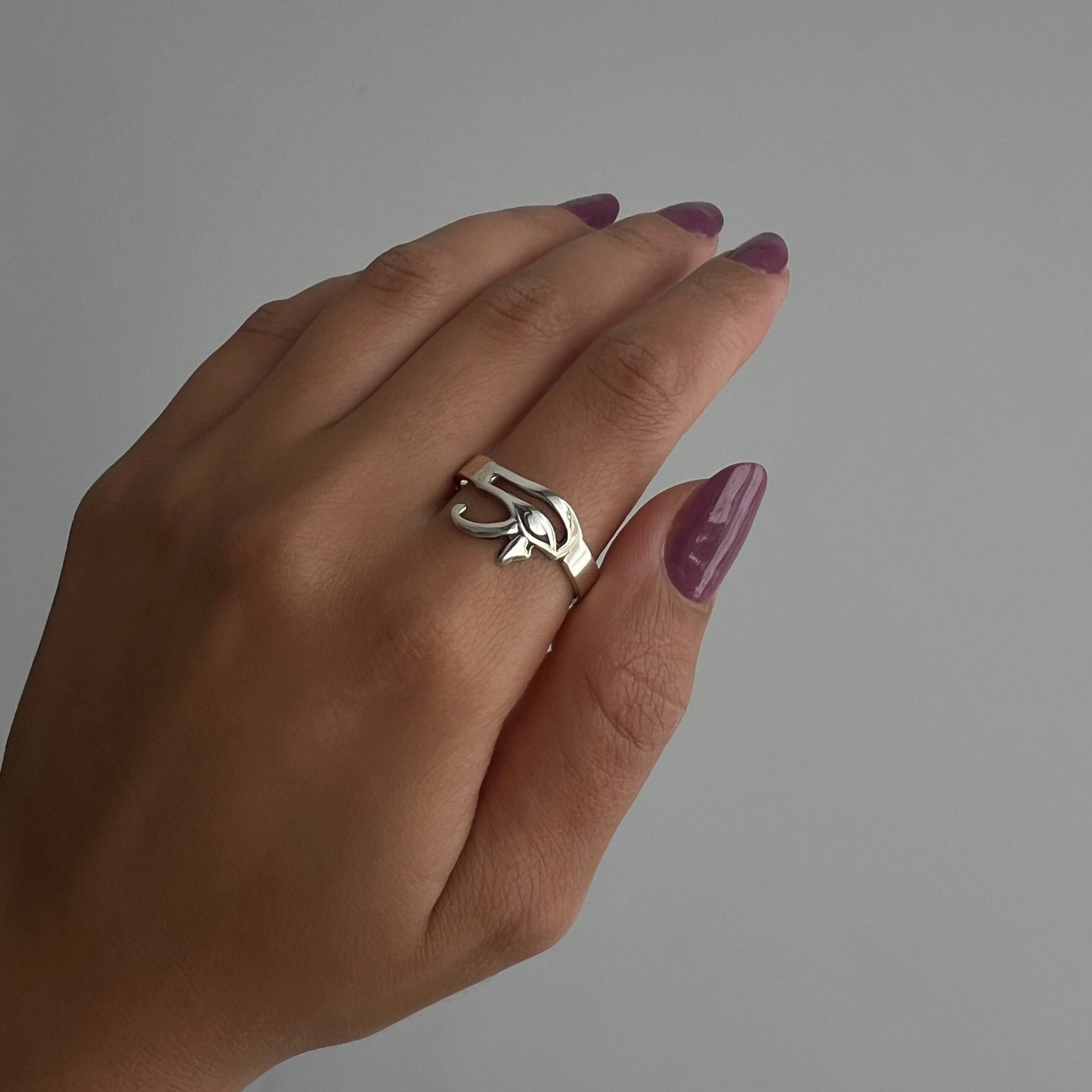 Guardian Gaze Ring - AJURE SILVER